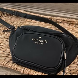 Kate Spade Fanny Pack ♠️ Never Worn